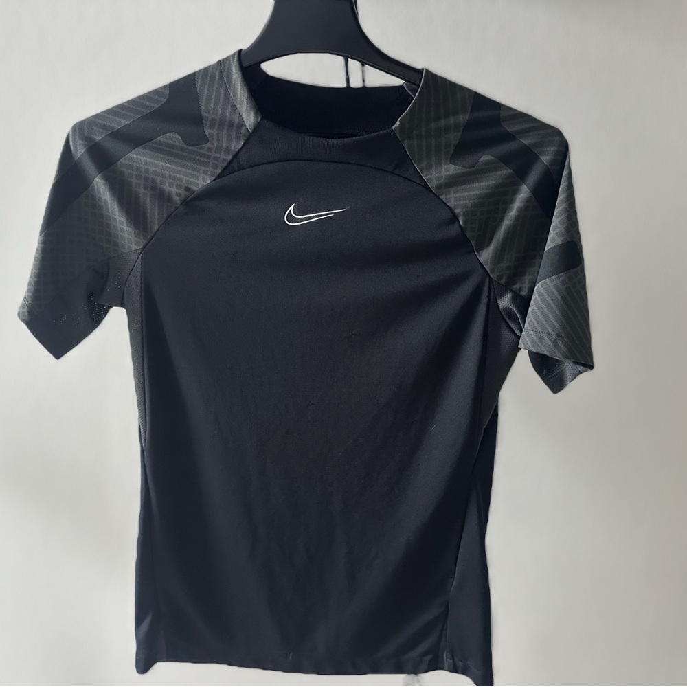 Nike Black and Gray DRI-FIT Performance Tee